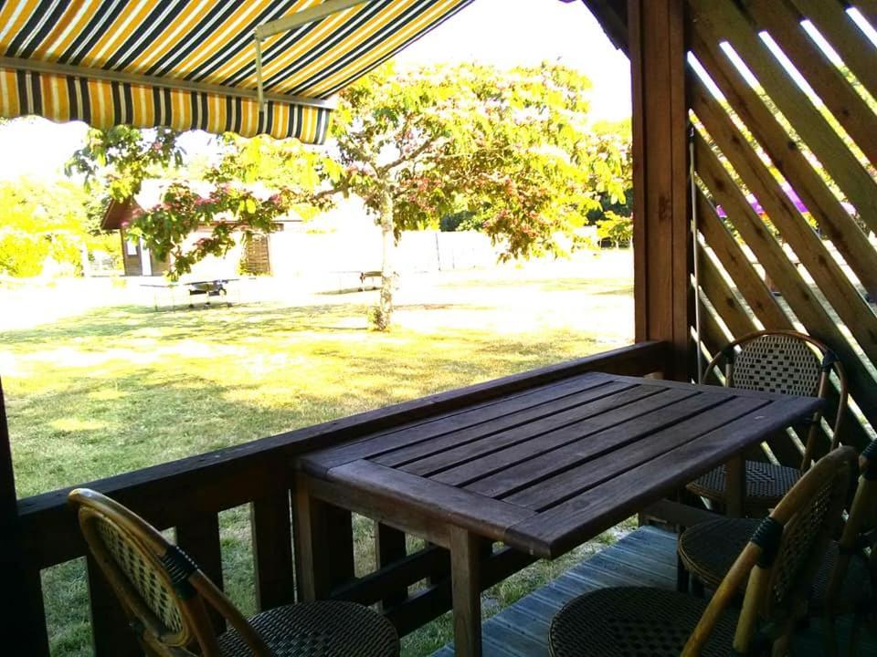 Camping Familial Les Chalets D'Uza Luaran gambar