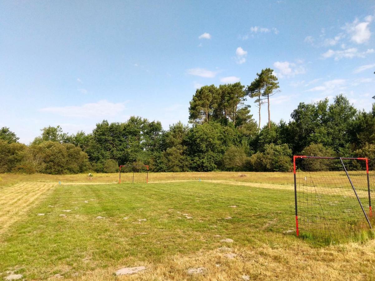 Camping Familial Les Chalets D'Uza Luaran gambar