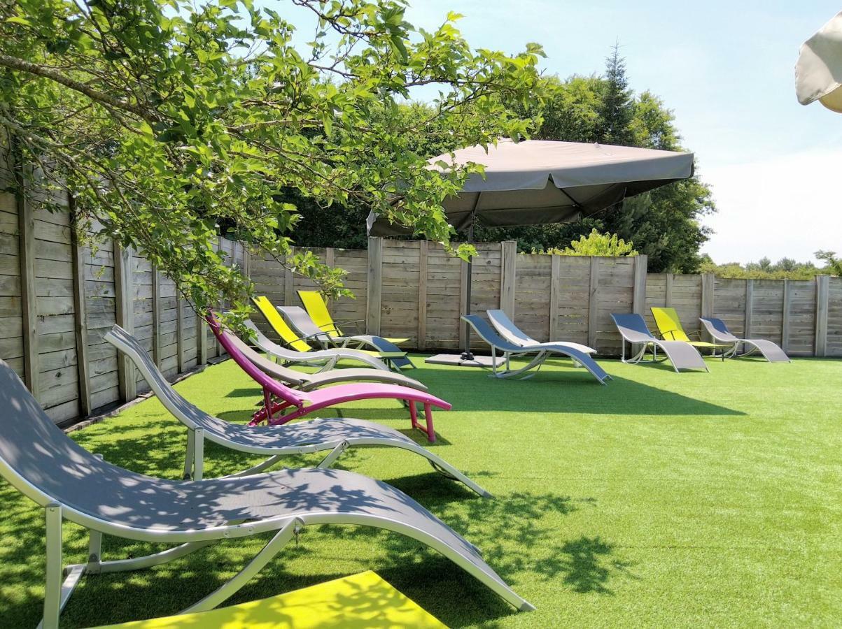 Camping Familial Les Chalets D'Uza Luaran gambar